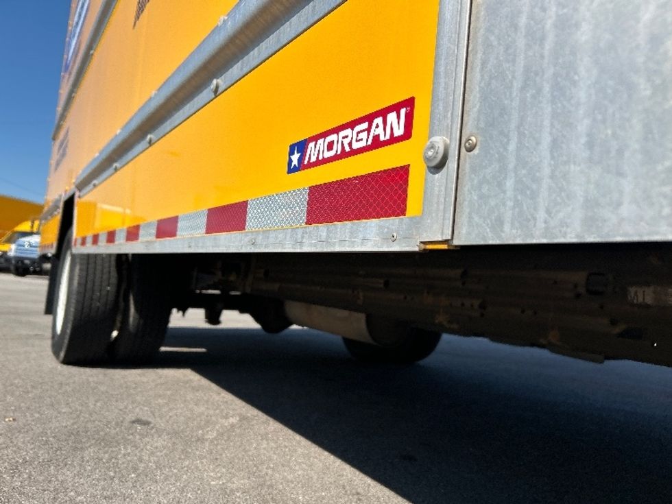 Light Duty Box Truck-Light and Medium Duty Trucks-GMC-2022-Savana G33903-Fort Wayne-IN-71,200\n\t\tmiles-$ 29,250 - Image 13