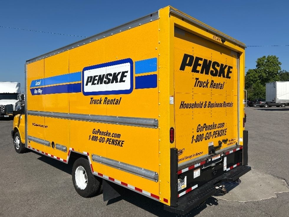 Light Duty Box Truck-Light and Medium Duty Trucks-GMC-2022-Savana G33903-Fort Wayne-IN-71,200\n\t\tmiles-$ 29,250 - Image 6