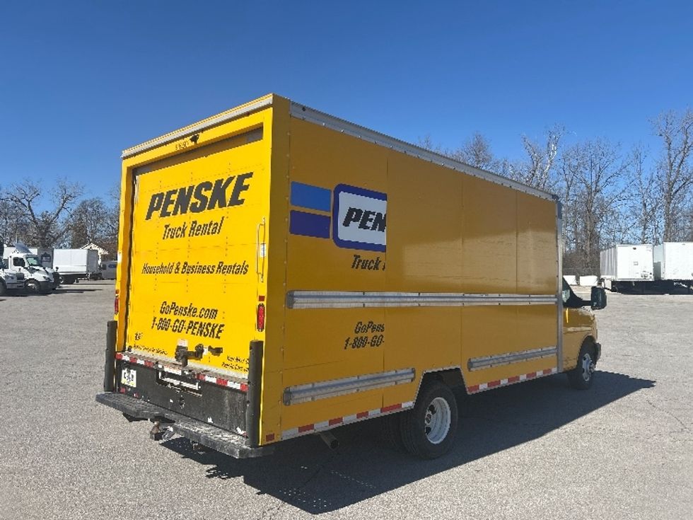 Light Duty Box Truck-Light and Medium Duty Trucks-GMC-2022-Savana G33903-Fort Wayne-IN-76,967\n\t\tmiles-$ 30,000 - Image 12
