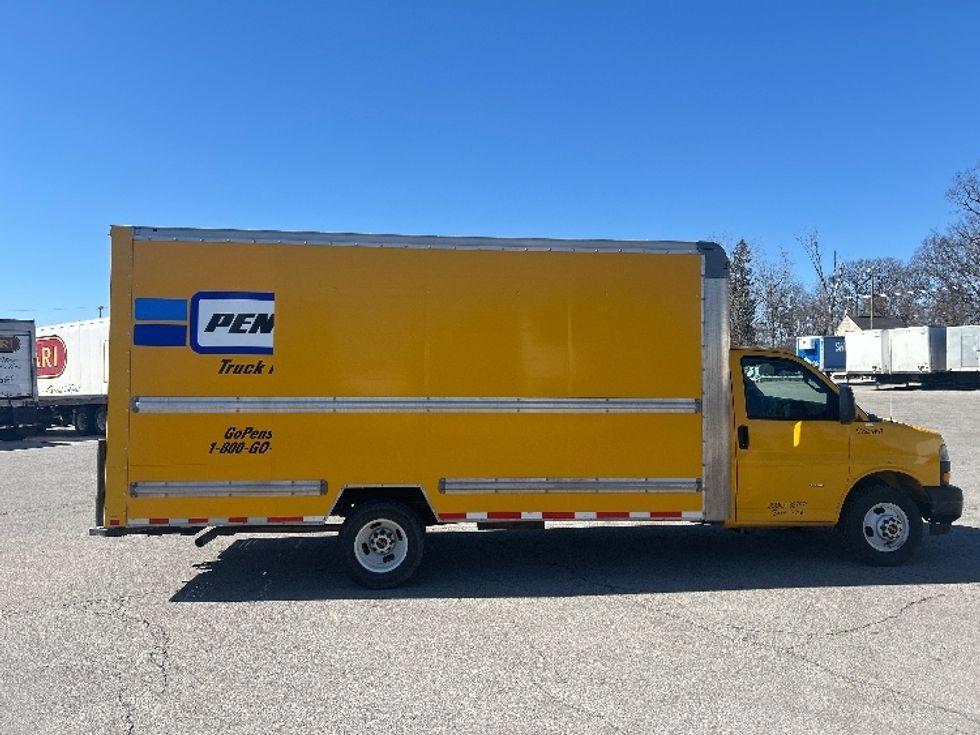 Light Duty Box Truck-Light and Medium Duty Trucks-GMC-2022-Savana G33903-Fort Wayne-IN-76,967\n\t\tmiles-$ 30,000 - Image 14