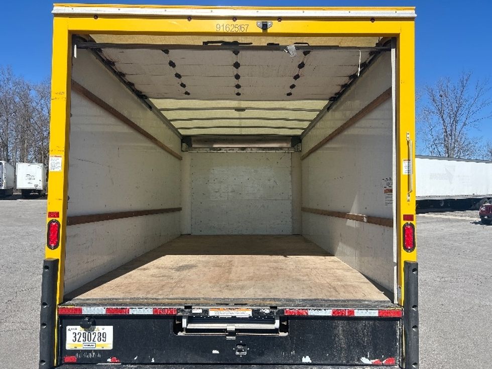 Light Duty Box Truck-Light and Medium Duty Trucks-GMC-2022-Savana G33903-Fort Wayne-IN-76,967\n\t\tmiles-$ 30,000 - Image 8