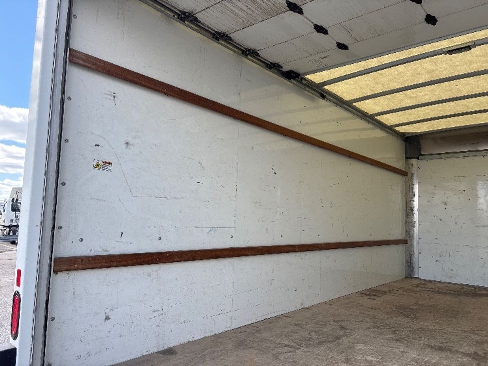 Light Duty Box Truck-Light and Medium Duty Trucks-GMC-2022-Savana G33903-Fort Wayne-IN-89,480\n\t\tmiles-$ 33,750 - Image 10