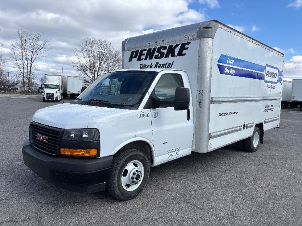 Light Duty Box Truck-Light and Medium Duty Trucks-GMC-2022-Savana G33903-Fort Wayne-IN-89,480\n\t\tmiles-$ 33,750 - Image 3