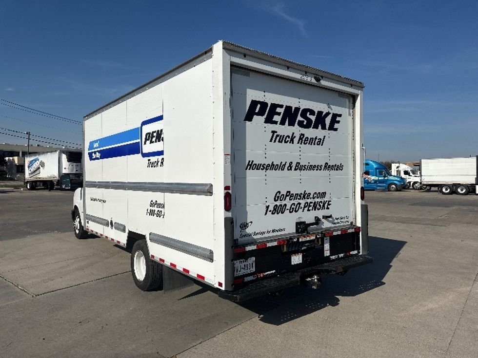 Light Duty Box Truck-Light and Medium Duty Trucks-GMC-2022-Savana G33903-Fort Worth-TX-145,839\n\t\tmiles-$ 26,250 - Image 6