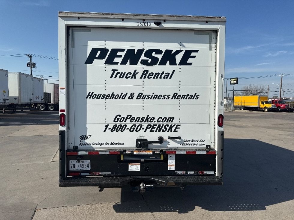 Light Duty Box Truck-Light and Medium Duty Trucks-GMC-2022-Savana G33903-Fort Worth-TX-145,839\n\t\tmiles-$ 26,250 - Image 7
