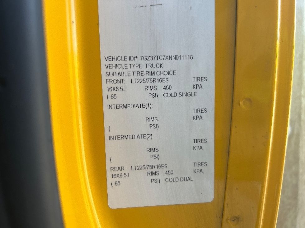 Light Duty Box Truck-Light and Medium Duty Trucks-GMC-2022-Savana G33903-Fort Worth-TX-58,369\n\t\tmiles-$ 35,500 - Image 25