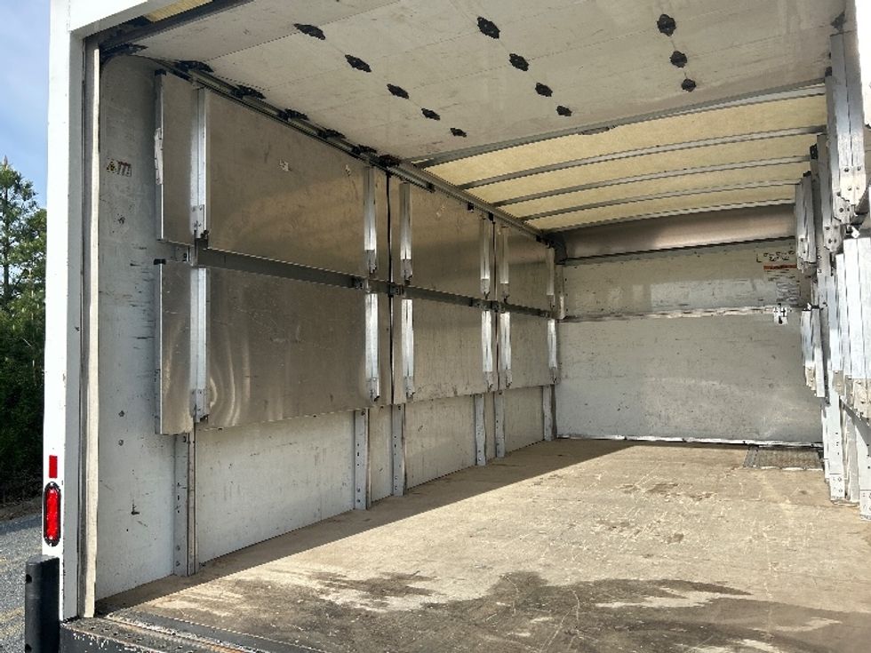 Light Duty Box Truck-Light and Medium Duty Trucks-GMC-2022-Savana G33903-Fredericksburg-VA-44,991\n\t\tmiles-$ 40,750 - Image 11