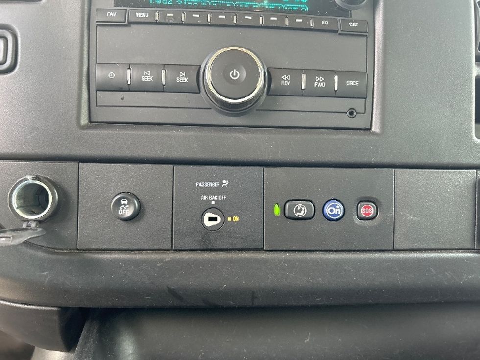 Light Duty Box Truck-Light and Medium Duty Trucks-GMC-2022-Savana G33903-Fredericksburg-VA-44,991\n\t\tmiles-$ 40,750 - Image 26