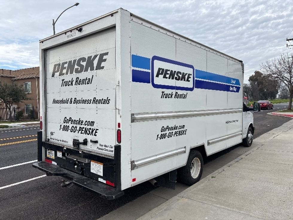 Light Duty Box Truck-Light and Medium Duty Trucks-GMC-2022-Savana G33903-Fresno-CA-114,872\n\t\tmiles-$ 30,750 - Image 11