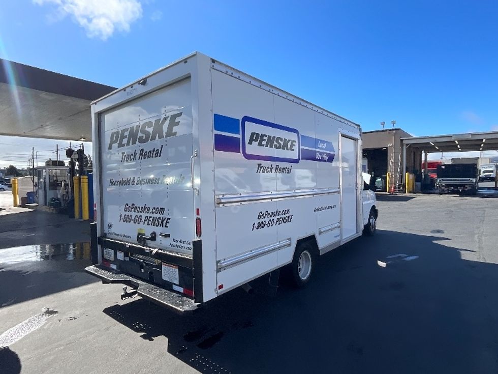 Light Duty Box Truck-Light and Medium Duty Trucks-GMC-2022-Savana G33903-Fresno-CA-42,911\n\t\tmiles-$ 55,000 - Image 13