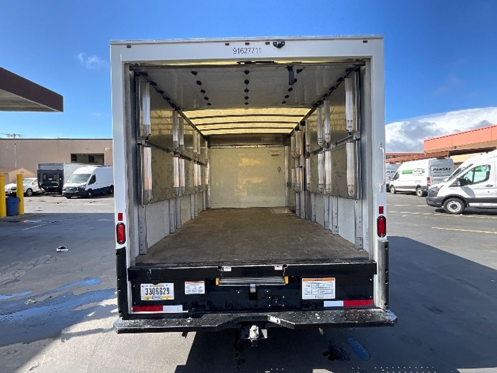 Light Duty Box Truck-Light and Medium Duty Trucks-GMC-2022-Savana G33903-Fresno-CA-42,911\n\t\tmiles-$ 55,000 - Image 8