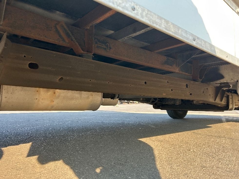 Light Duty Box Truck-Light and Medium Duty Trucks-GMC-2022-Savana G33903-Fresno-CA-52,388\n\t\tmiles-$ 39,000 - Image 14