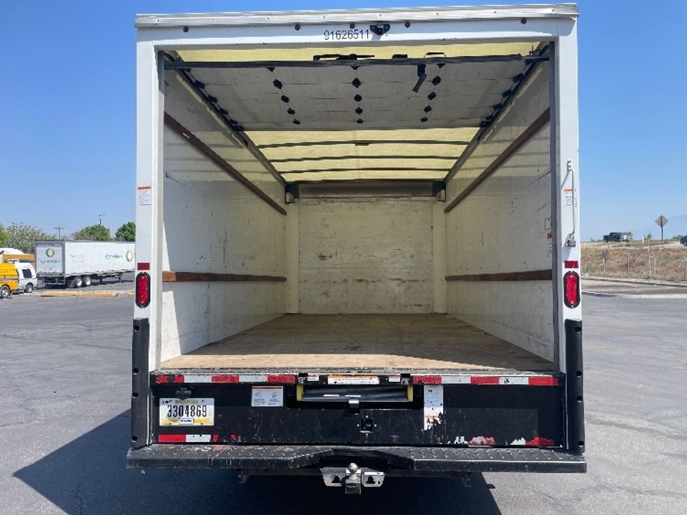 Light Duty Box Truck-Light and Medium Duty Trucks-GMC-2022-Savana G33903-Fresno-CA-75,096\n\t\tmiles-$ 38,500 - Image 8