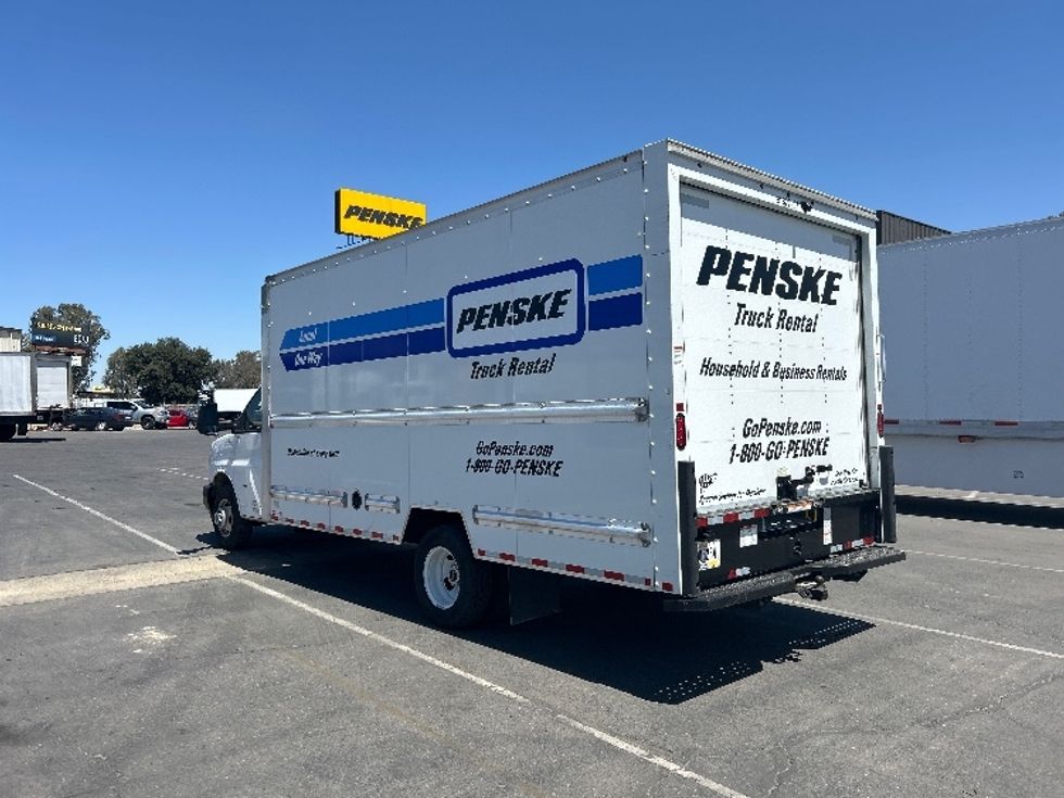 Light Duty Box Truck-Light and Medium Duty Trucks-GMC-2022-Savana G33903-Fresno-CA-88,458\n\t\tmiles-$ 34,750 - Image 6