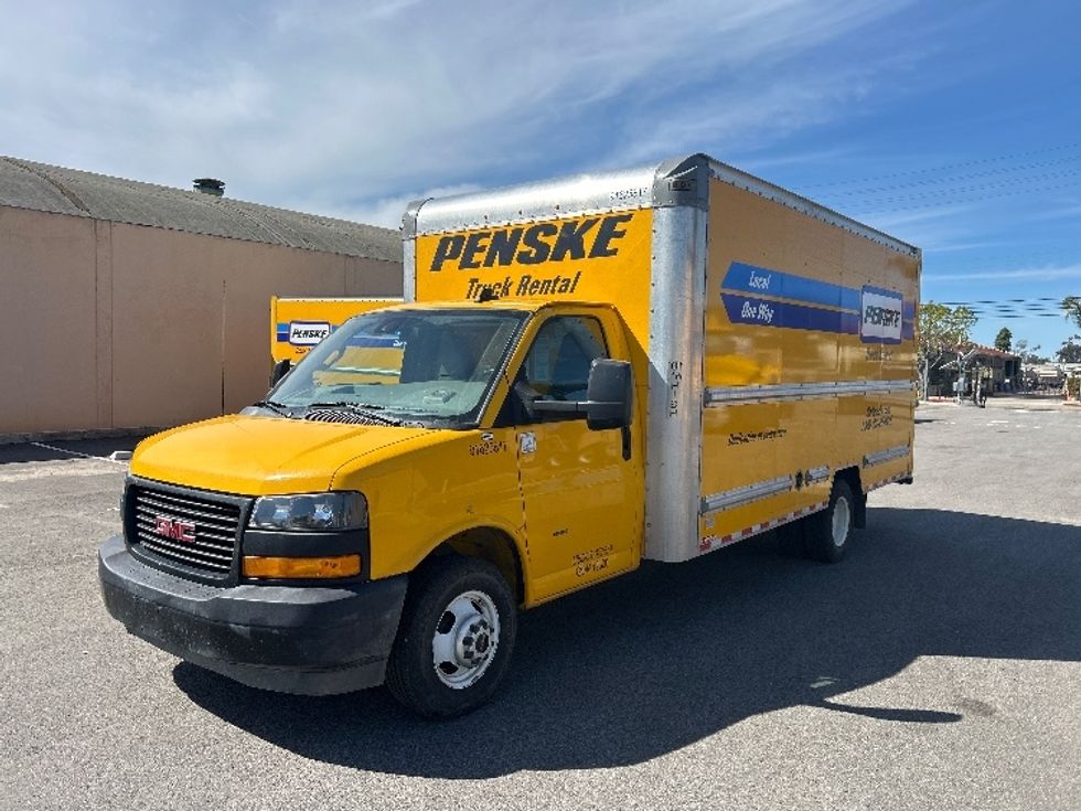Light Duty Box Truck-Light and Medium Duty Trucks-GMC-2022-Savana G33903-Fresno-CA-94,842\n\t\tmiles-$ 30,250 - Image 3