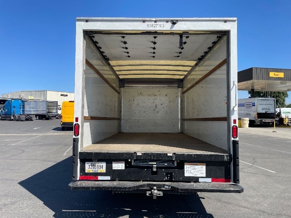 Light Duty Box Truck-Light and Medium Duty Trucks-GMC-2022-Savana G33903-Fresno-CA-97,460\n\t\tmiles-$ 33,500 - Image 8