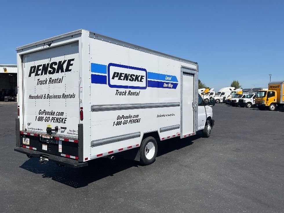 Light Duty Box Truck-Light and Medium Duty Trucks-GMC-2022-Savana G33903-Gahanna-OH-19,891\n\t\tmiles-$ 52,000 - Image 13