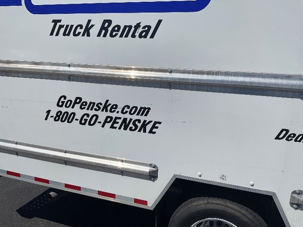 Light Duty Box Truck-Light and Medium Duty Trucks-GMC-2022-Savana G33903-Gahanna-OH-19,891\n\t\tmiles-$ 52,000 - Image 28