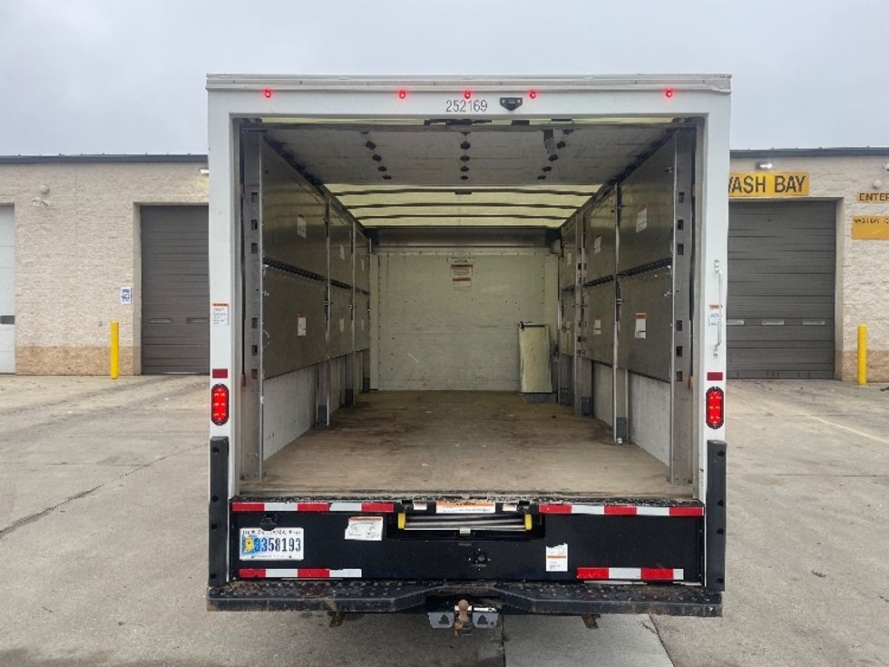 Light Duty Box Truck-Light and Medium Duty Trucks-GMC-2022-Savana G33903-Gahanna-OH-47,648\n\t\tmiles-$ 42,250 - Image 8