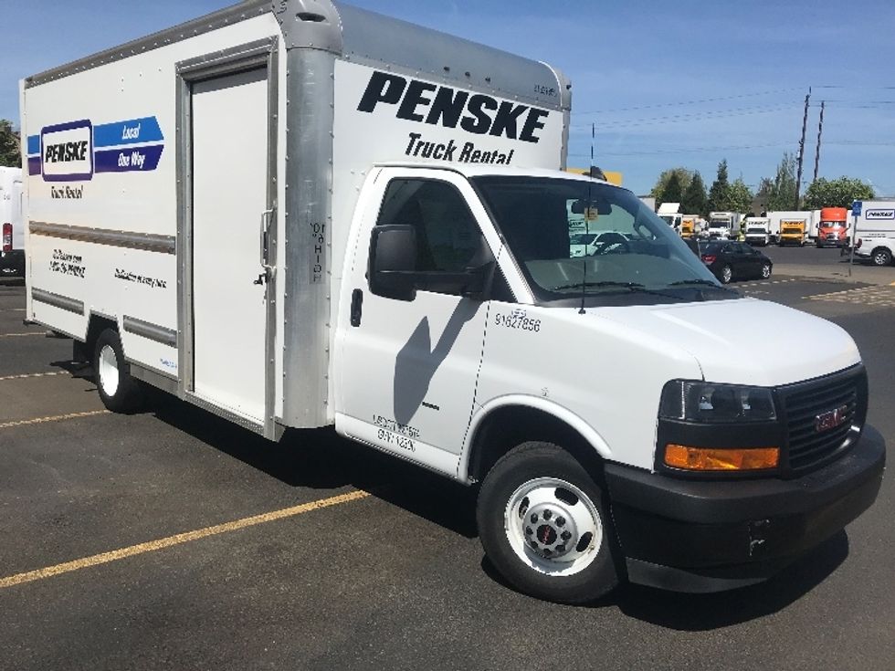 Light Duty Box Truck-Light and Medium Duty Trucks-GMC-2022-Savana G33903-Gainesville-GA-27,730\n\t\tmiles-$ 55,000 - Image 1