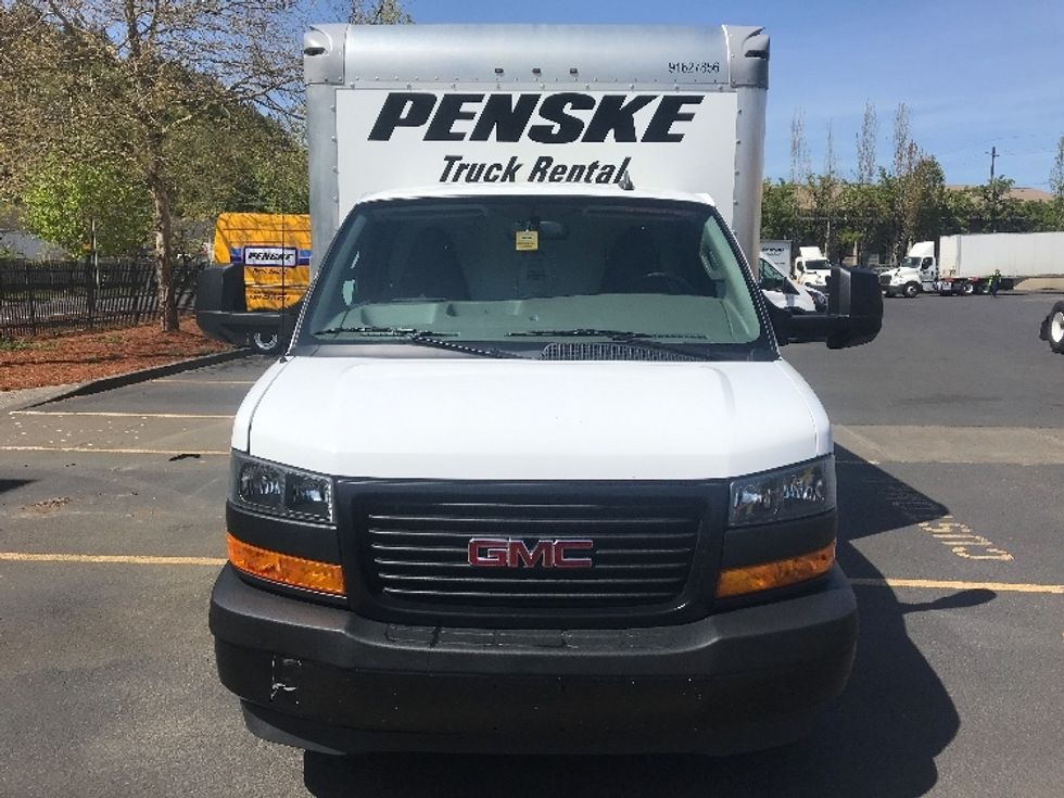 Light Duty Box Truck-Light and Medium Duty Trucks-GMC-2022-Savana G33903-Gainesville-GA-27,730\n\t\tmiles-$ 55,000 - Image 2