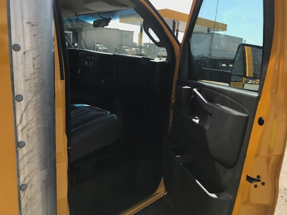 Light Duty Box Truck-Light and Medium Duty Trucks-GMC-2022-Savana G33903-Garden City-GA-42,158\n\t\tmiles-$ 39,750 - Image 20