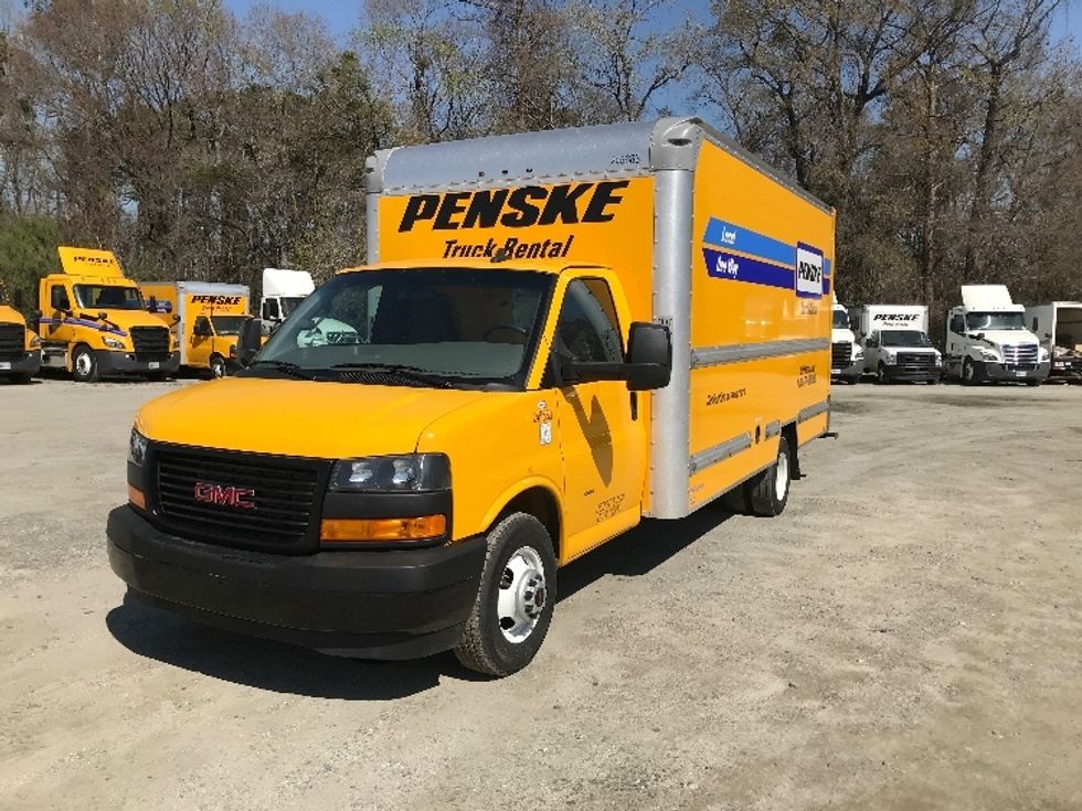 Light Duty Box Truck-Light and Medium Duty Trucks-GMC-2022-Savana G33903-Garden City-GA-42,158\n\t\tmiles-$ 39,750 - Image 3