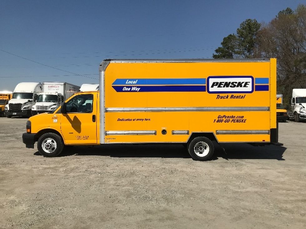 Light Duty Box Truck-Light and Medium Duty Trucks-GMC-2022-Savana G33903-Garden City-GA-42,158\n\t\tmiles-$ 39,750 - Image 4