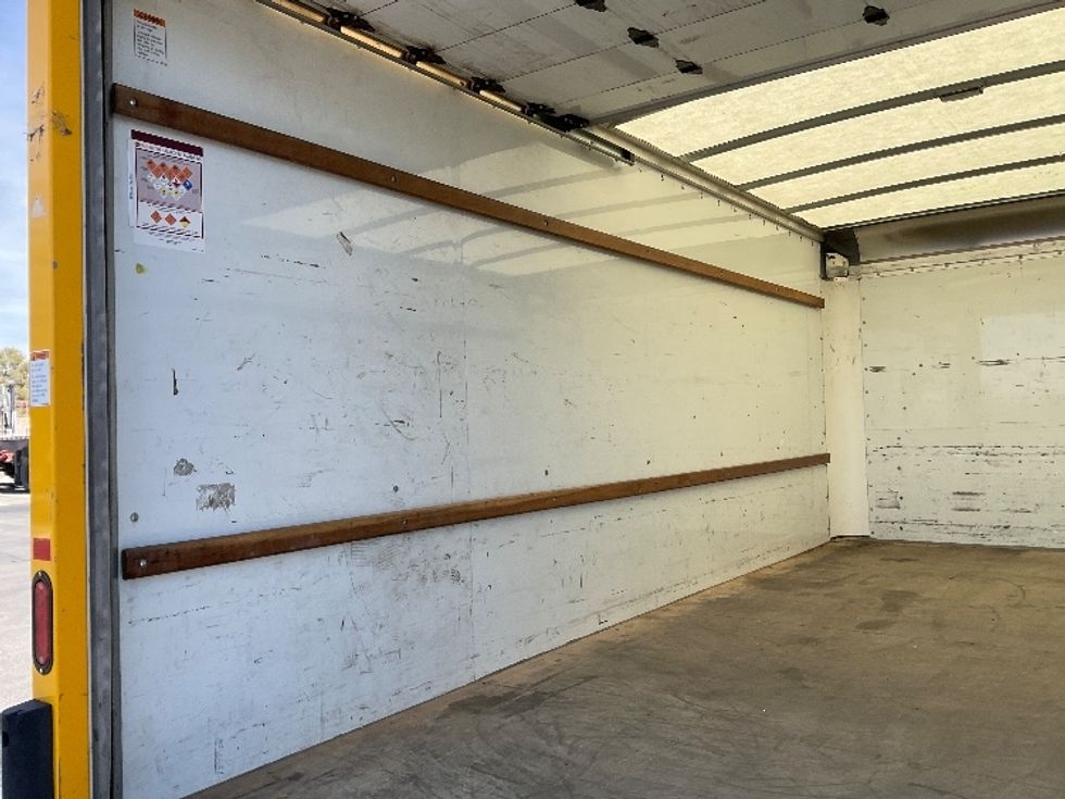 Light Duty Box Truck-Light and Medium Duty Trucks-GMC-2022-Savana G33903-Goodyear-AZ-122,823\n\t\tmiles-$ 26,000 - Image 11