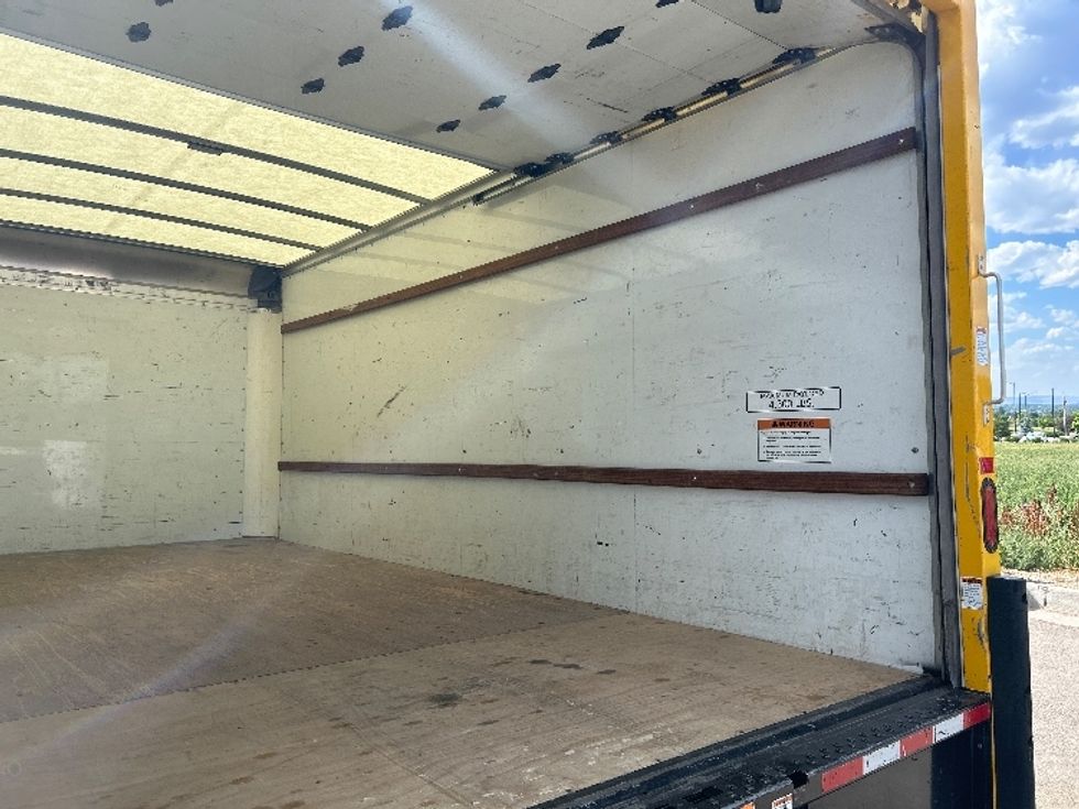 Light Duty Box Truck-Light and Medium Duty Trucks-GMC-2022-Savana G33903-Greeley-CO-53,191\n\t\tmiles-$ 35,250 - Image 11