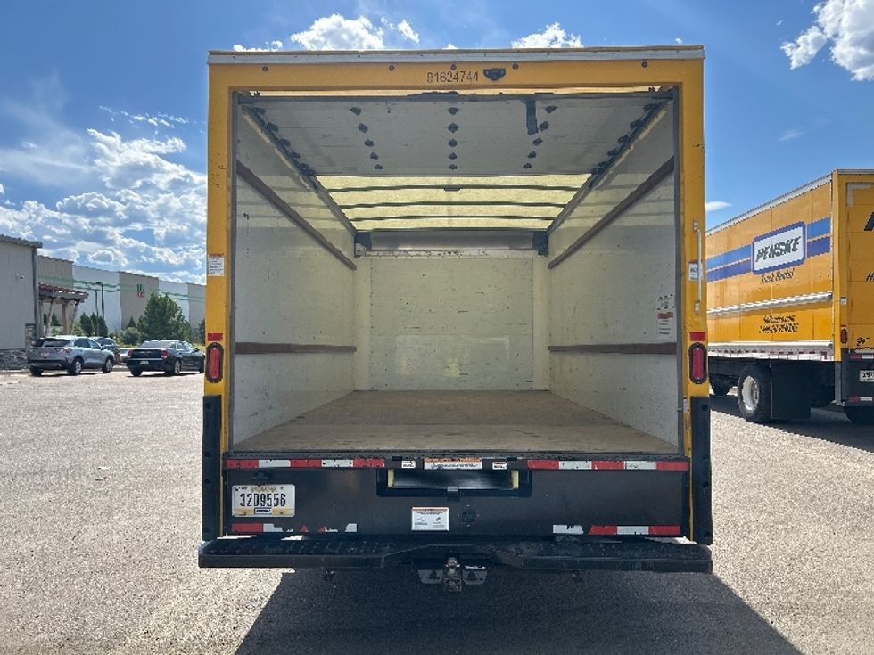 Light Duty Box Truck-Light and Medium Duty Trucks-GMC-2022-Savana G33903-Greeley-CO-53,191\n\t\tmiles-$ 35,250 - Image 8