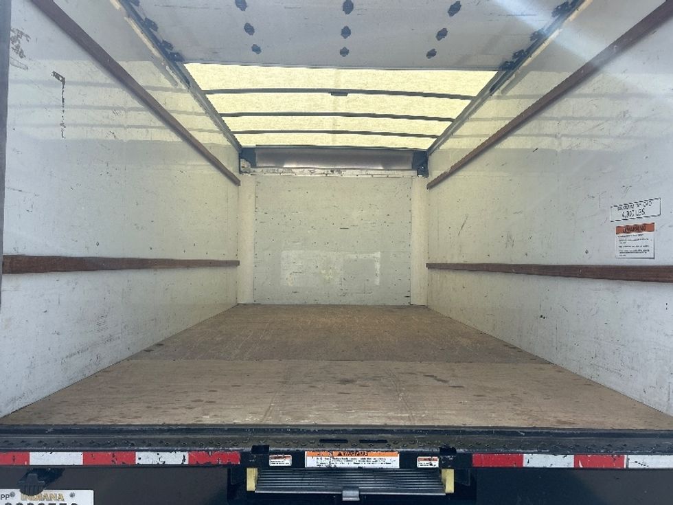 Light Duty Box Truck-Light and Medium Duty Trucks-GMC-2022-Savana G33903-Greeley-CO-53,191\n\t\tmiles-$ 35,250 - Image 9