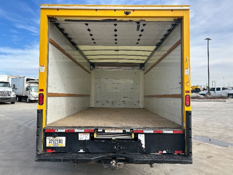 Light Duty Box Truck-Light and Medium Duty Trucks-GMC-2022-Savana G33903-Greeley-CO-85,706\n\t\tmiles-$ 31,250 - Image 8