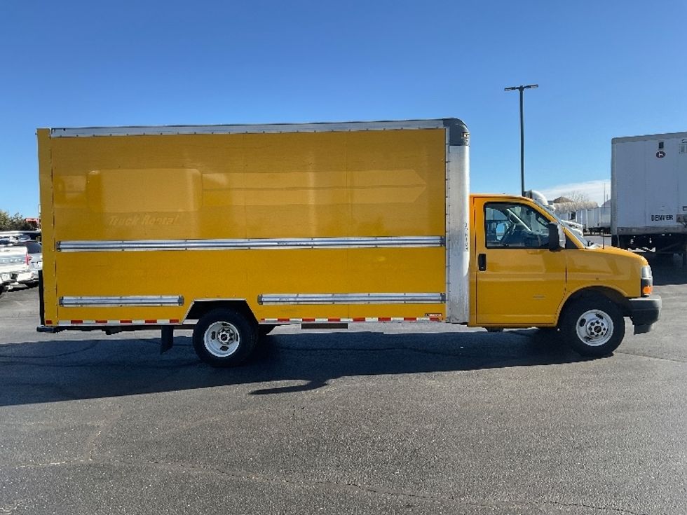 Light Duty Box Truck-Light and Medium Duty Trucks-GMC-2022-Savana G33903-Greeley-CO-88,173\n\t\tmiles-$ 31,250 - Image 15