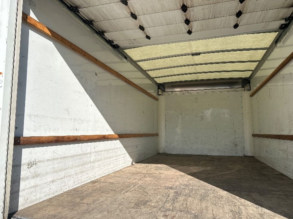 Light Duty Box Truck-Light and Medium Duty Trucks-GMC-2022-Savana G33903-Greensboro-NC-160,949\n\t\tmiles-$ 19,500 - Image 11