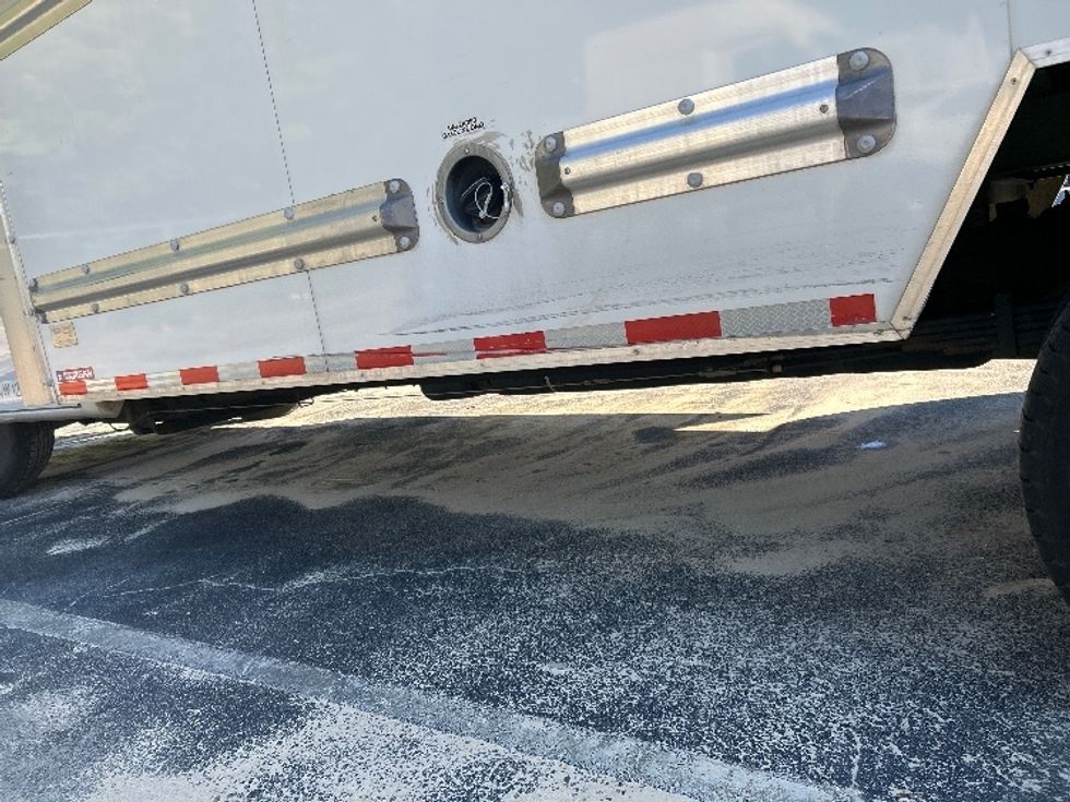 Light Duty Box Truck-Light and Medium Duty Trucks-GMC-2022-Savana G33903-Greensboro-NC-160,949\n\t\tmiles-$ 19,500 - Image 5