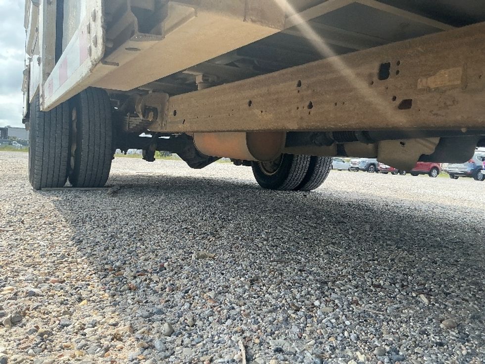 Light Duty Box Truck-Light and Medium Duty Trucks-GMC-2022-Savana G33903-Gulfport-MS-65,355\n\t\tmiles-$ 38,500 - Image 14