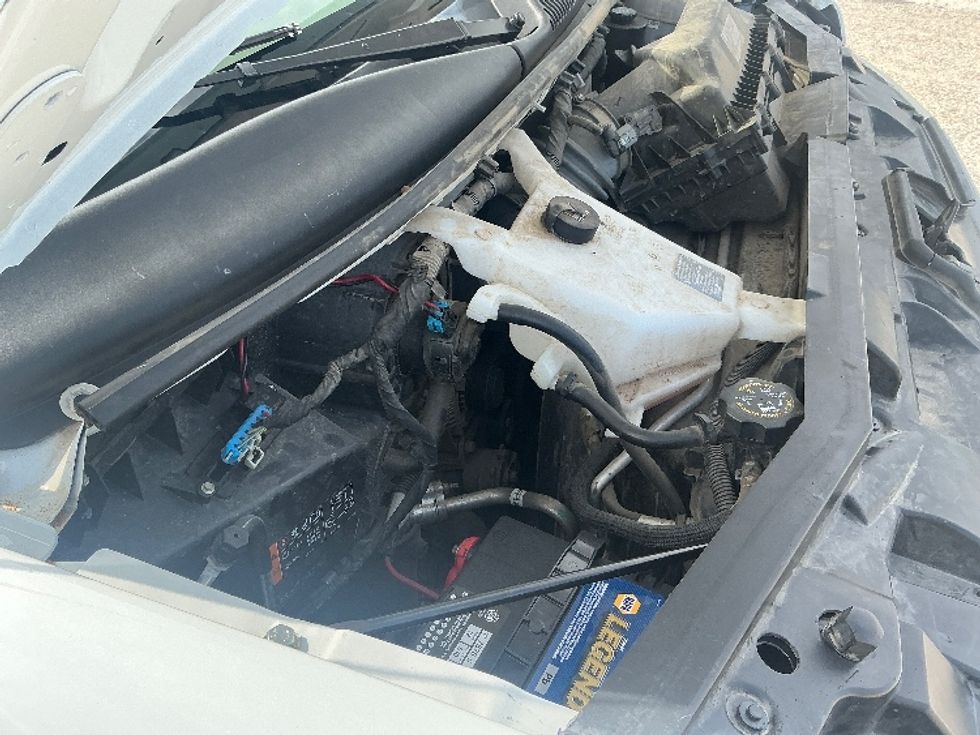 Light Duty Box Truck-Light and Medium Duty Trucks-GMC-2022-Savana G33903-Gulfport-MS-65,355\n\t\tmiles-$ 38,500 - Image 23