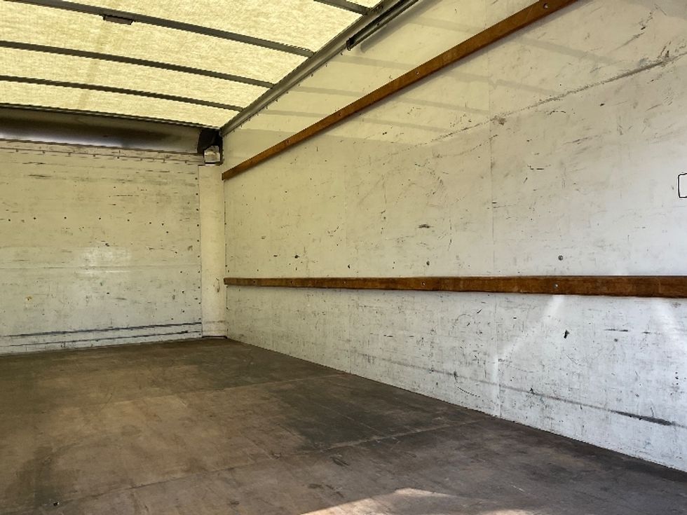 Light Duty Box Truck-Light and Medium Duty Trucks-GMC-2022-Savana G33903-Harahan-LA-100,413\n\t\tmiles-$ 28,750 - Image 11