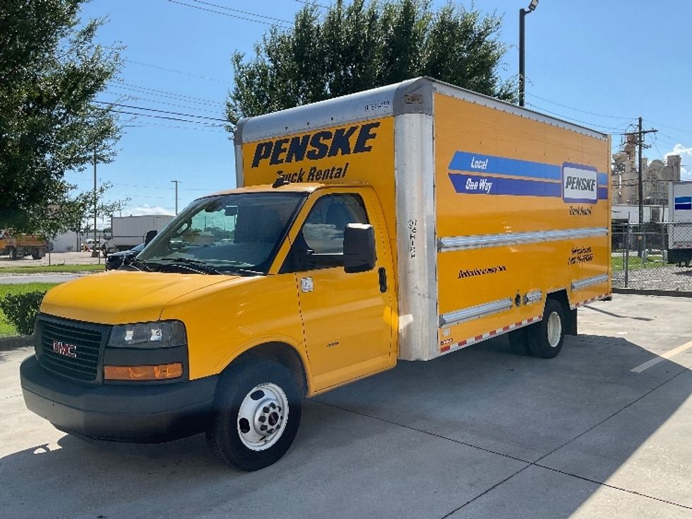 Light Duty Box Truck-Light and Medium Duty Trucks-GMC-2022-Savana G33903-Harahan-LA-100,413\n\t\tmiles-$ 28,750 - Image 3