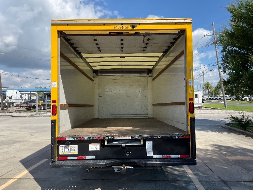 Light Duty Box Truck-Light and Medium Duty Trucks-GMC-2022-Savana G33903-Harahan-LA-100,413\n\t\tmiles-$ 28,750 - Image 8