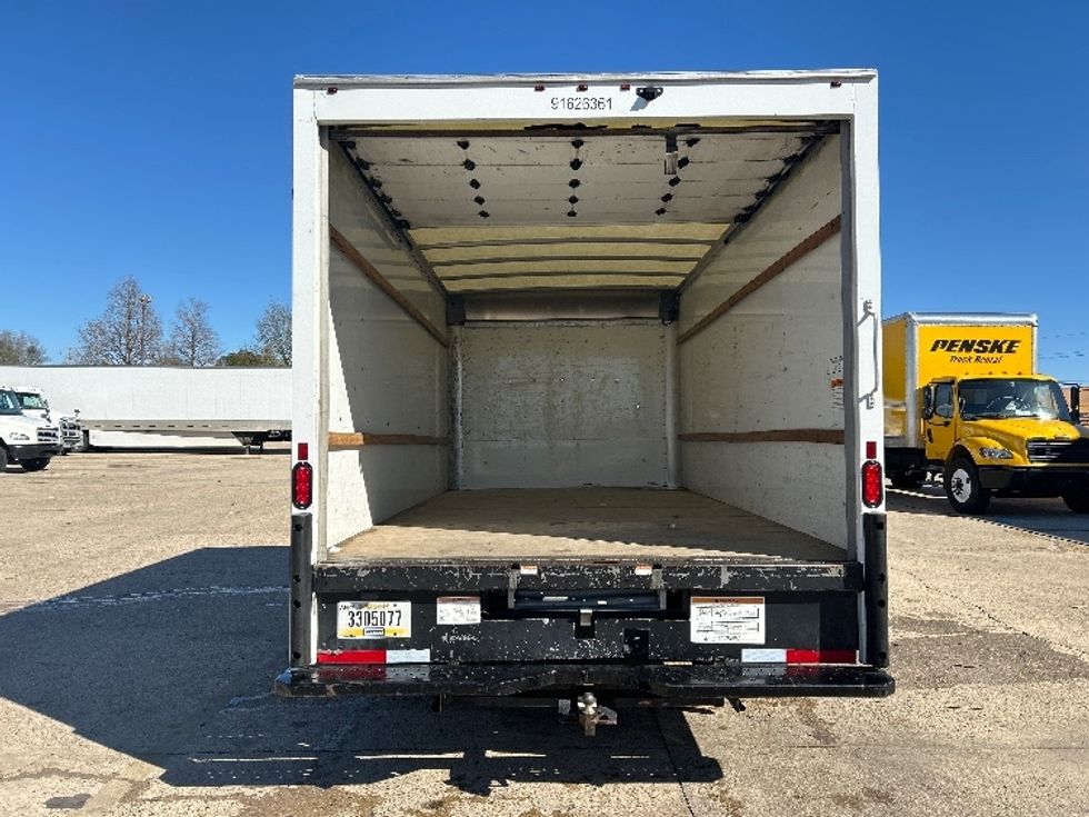 Light Duty Box Truck-Light and Medium Duty Trucks-GMC-2022-Savana G33903-Harahan-LA-103,747\n\t\tmiles-$ 31,250 - Image 7