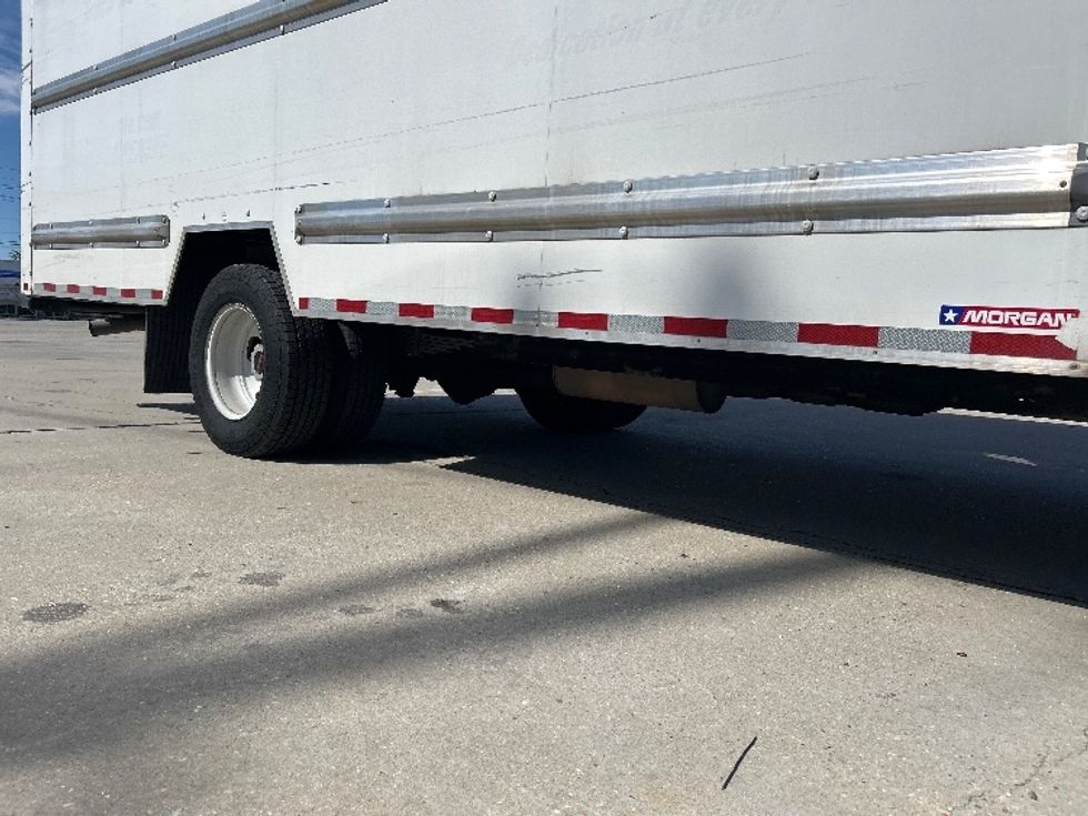 Light Duty Box Truck-Light and Medium Duty Trucks-GMC-2022-Savana G33903-Harahan-LA-78,855\n\t\tmiles-$ 33,750 - Image 12