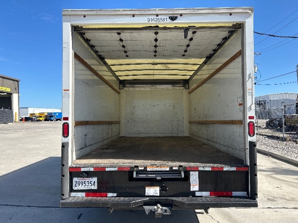 Light Duty Box Truck-Light and Medium Duty Trucks-GMC-2022-Savana G33903-Harahan-LA-78,855\n\t\tmiles-$ 33,750 - Image 8