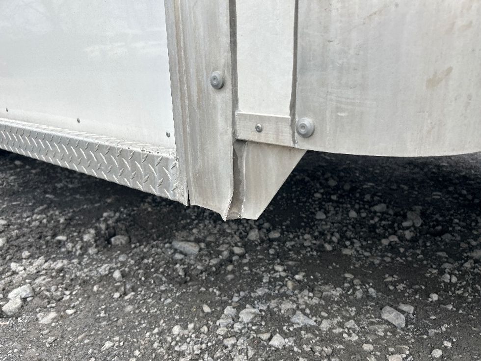 Light Duty Box Truck-Light and Medium Duty Trucks-GMC-2022-Savana G33903-Harrisburg-PA-39,097\n\t\tmiles-$ 41,500 - Image 27