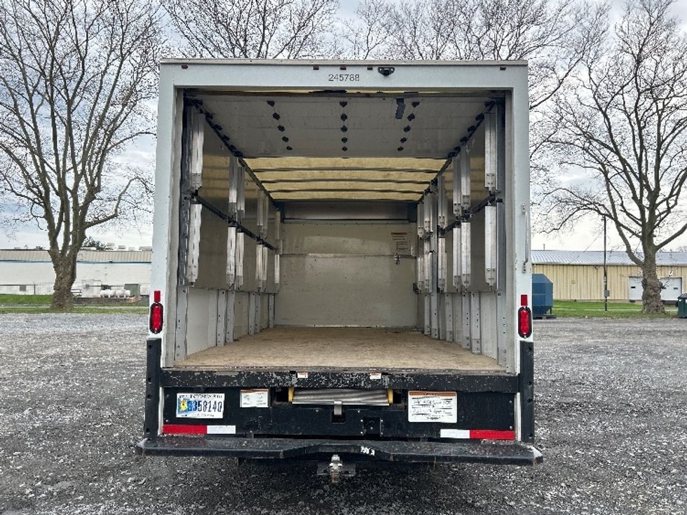 Light Duty Box Truck-Light and Medium Duty Trucks-GMC-2022-Savana G33903-Harrisburg-PA-39,097\n\t\tmiles-$ 41,500 - Image 8