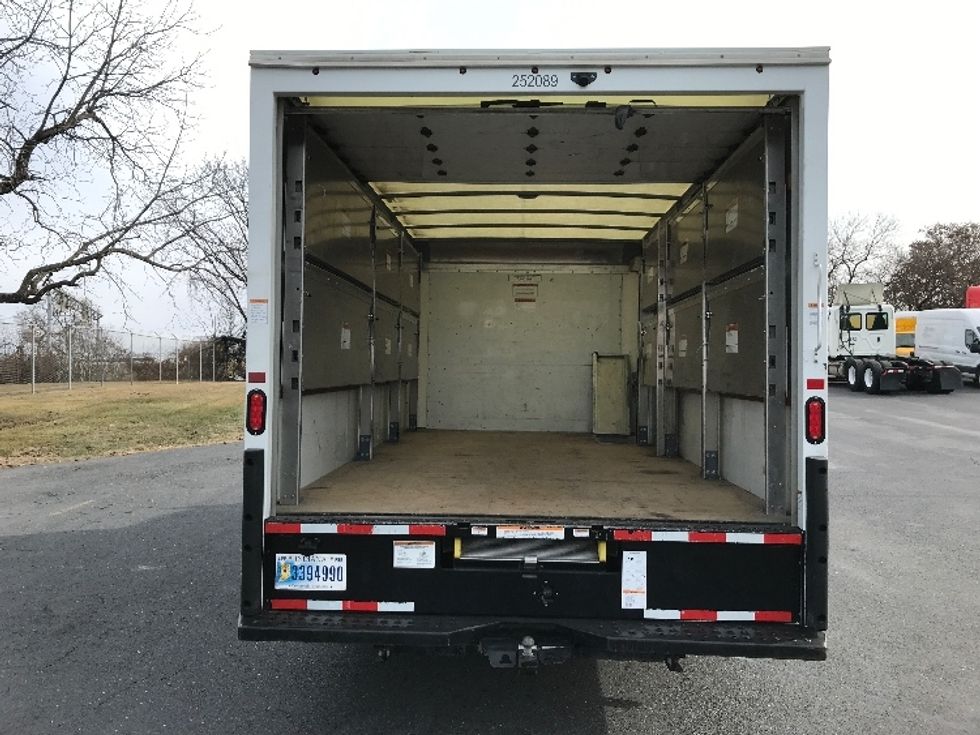 Light Duty Box Truck-Light and Medium Duty Trucks-GMC-2022-Savana G33903-Harrisonburg-VA-44,877\n\t\tmiles-$ 43,750 - Image 8