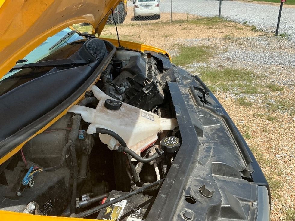 Light Duty Box Truck-Light and Medium Duty Trucks-GMC-2022-Savana G33903-Hattiesburg-MS-118,592\n\t\tmiles-$ 25,750 - Image 23