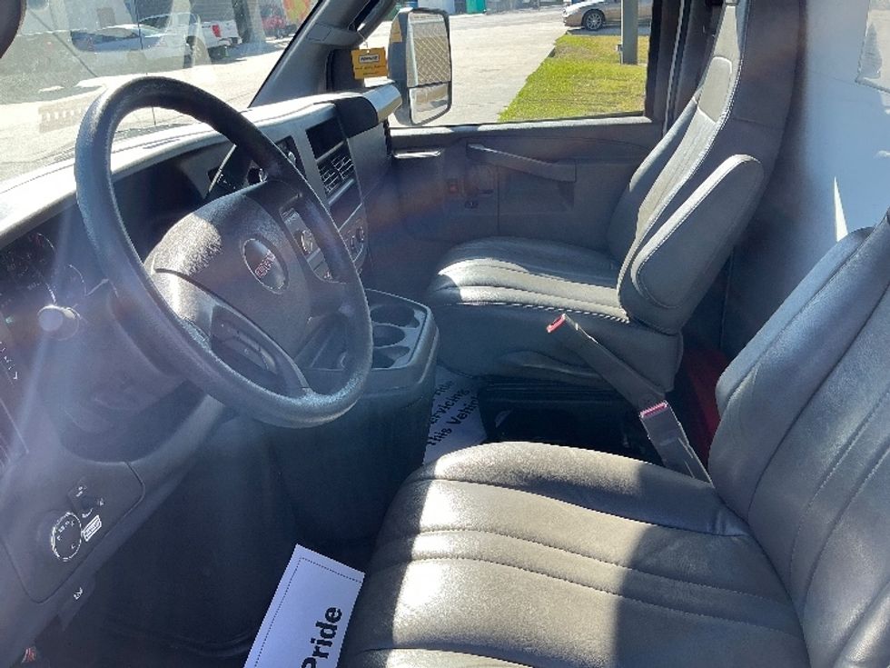 Light Duty Box Truck-Light and Medium Duty Trucks-GMC-2022-Savana G33903-Hattiesburg-MS-49,700\n\t\tmiles-$ 41,250 - Image 19