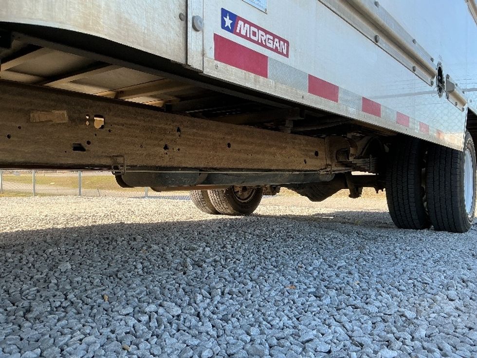 Light Duty Box Truck-Light and Medium Duty Trucks-GMC-2022-Savana G33903-Hattiesburg-MS-49,700\n\t\tmiles-$ 41,250 - Image 5